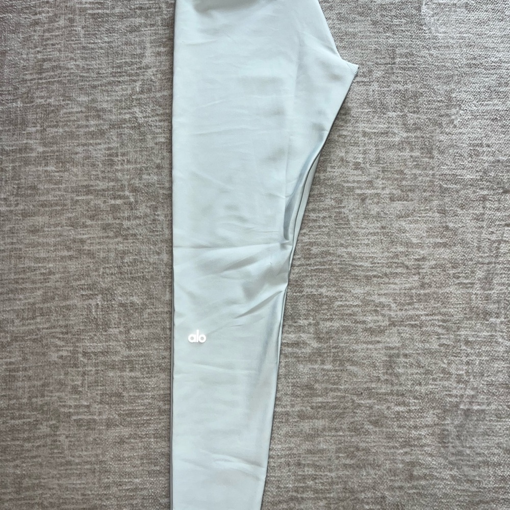 Alo High-Waist Airlift Legging